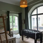 Apartment Alte Brennerei Schloss Zehista Eg Rittersporn