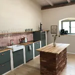 Alte Brennerei Schloss Zehista Eg Rittersporn Apartament