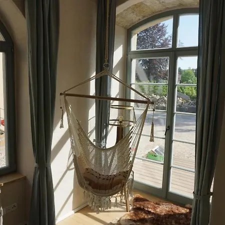 Alte Brennerei Schloss Zehista Eg Rittersporn Apartment Pirna