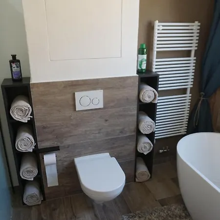 Apartmán Alte Brennerei Schloss Zehista Eg Rittersporn *