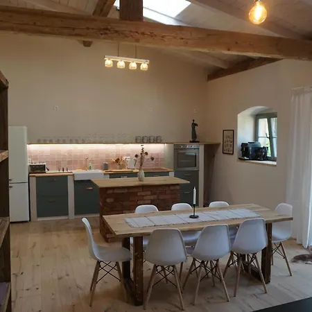 Alte Brennerei Schloss Zehista Eg Rittersporn Pirna