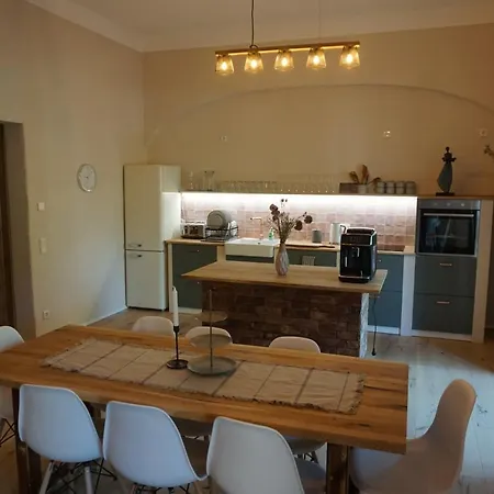 Alte Brennerei Schloss Zehista Eg Rittersporn