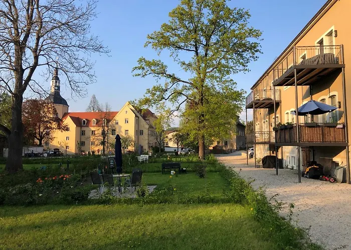 Alte Brennerei Schloss Zehista Eg Rittersporn