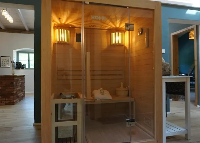 Alte Brennerei Schloss Zehista Eg Rittersporn * Πίρνα