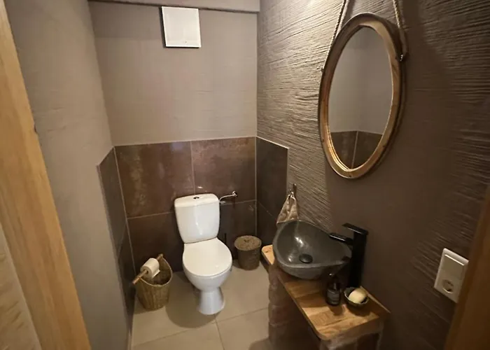 Alte Brennerei Schloss Zehista Eg Rittersporn Appartement Pirna