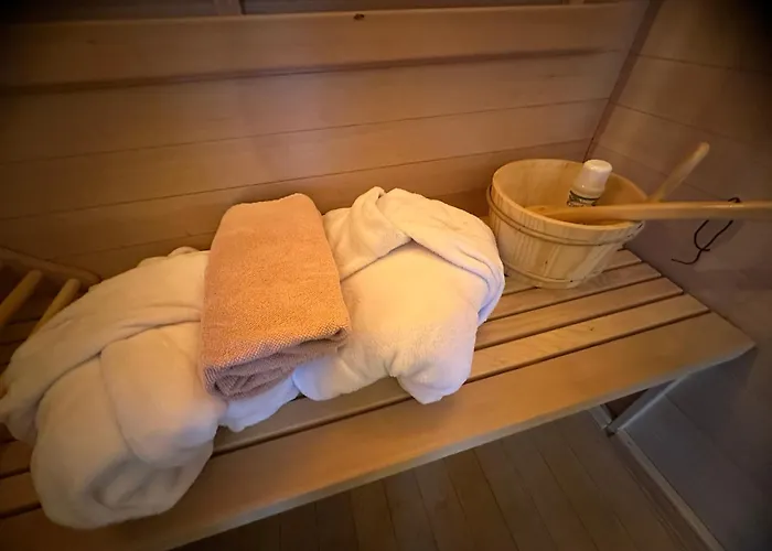 Alte Brennerei Schloss Zehista Eg Rittersporn Πίρνα